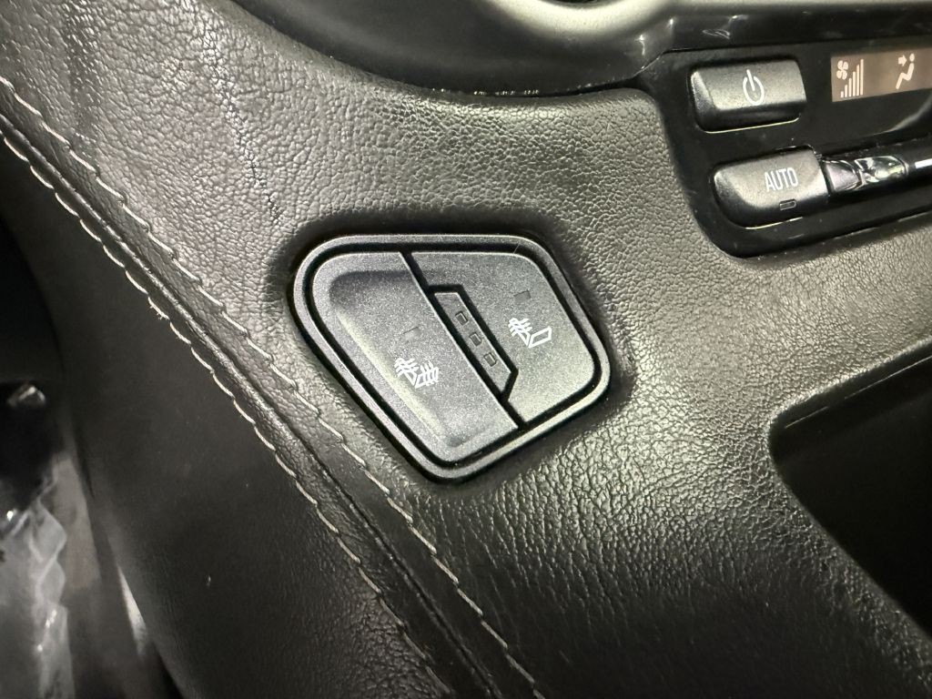 2020 Chevrolet Suburban Image 21