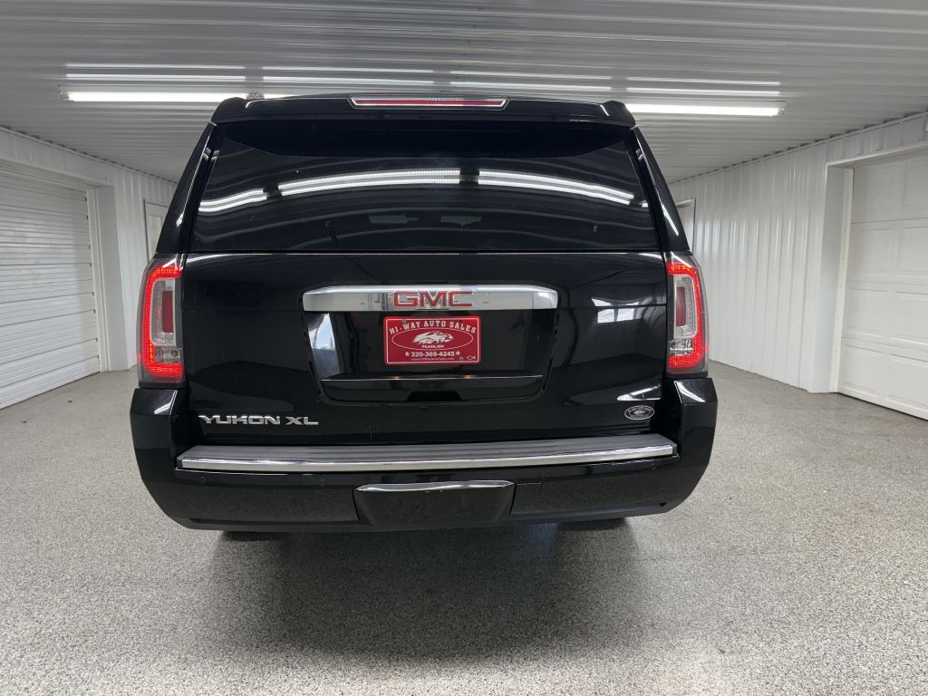 2016 GMC Yukon Image 5