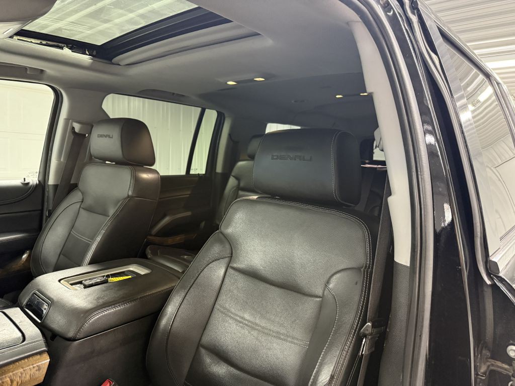 2016 GMC Yukon Image 10