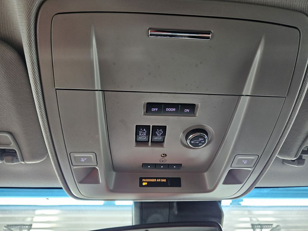 2017 GMC Yukon Image 31