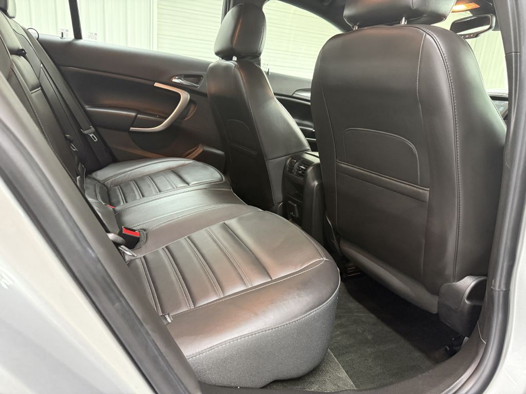 2014 Buick Regal Image 29