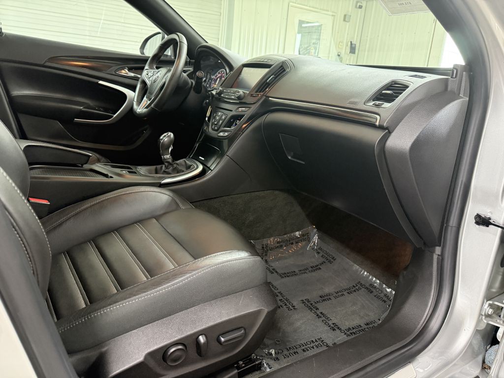 2014 Buick Regal Image 31