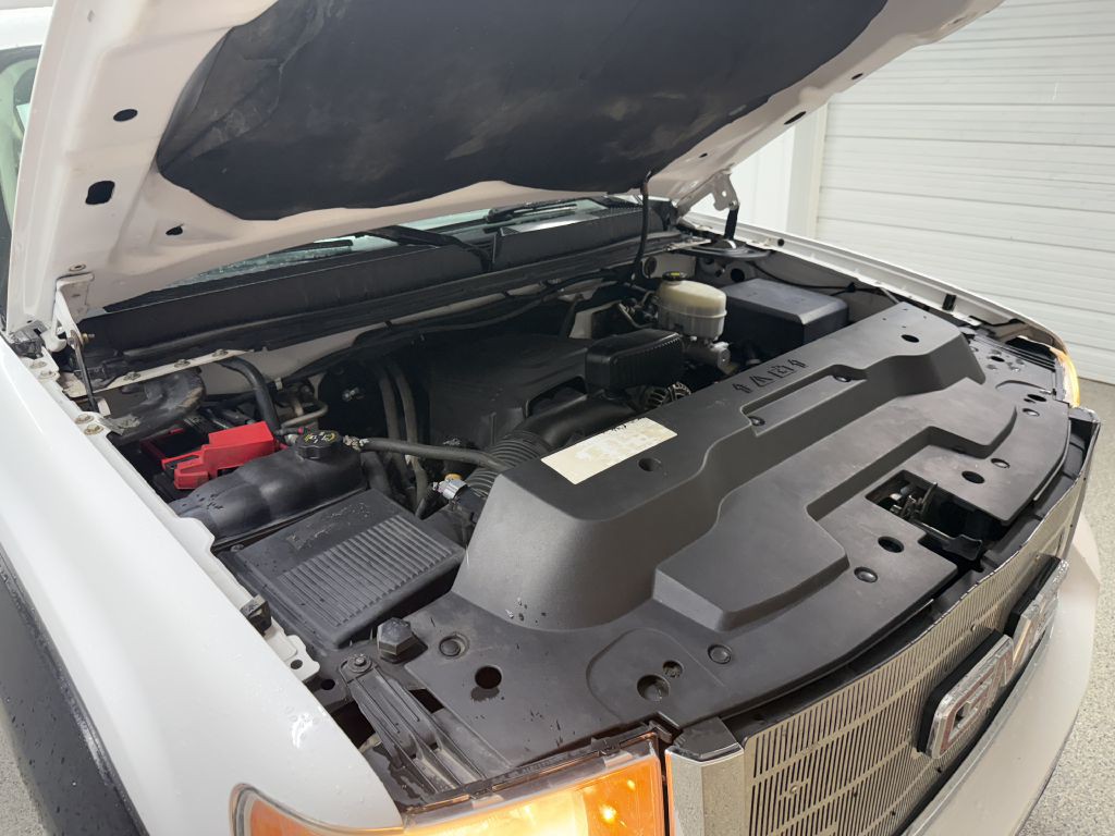 2011 GMC Sierra Image 30