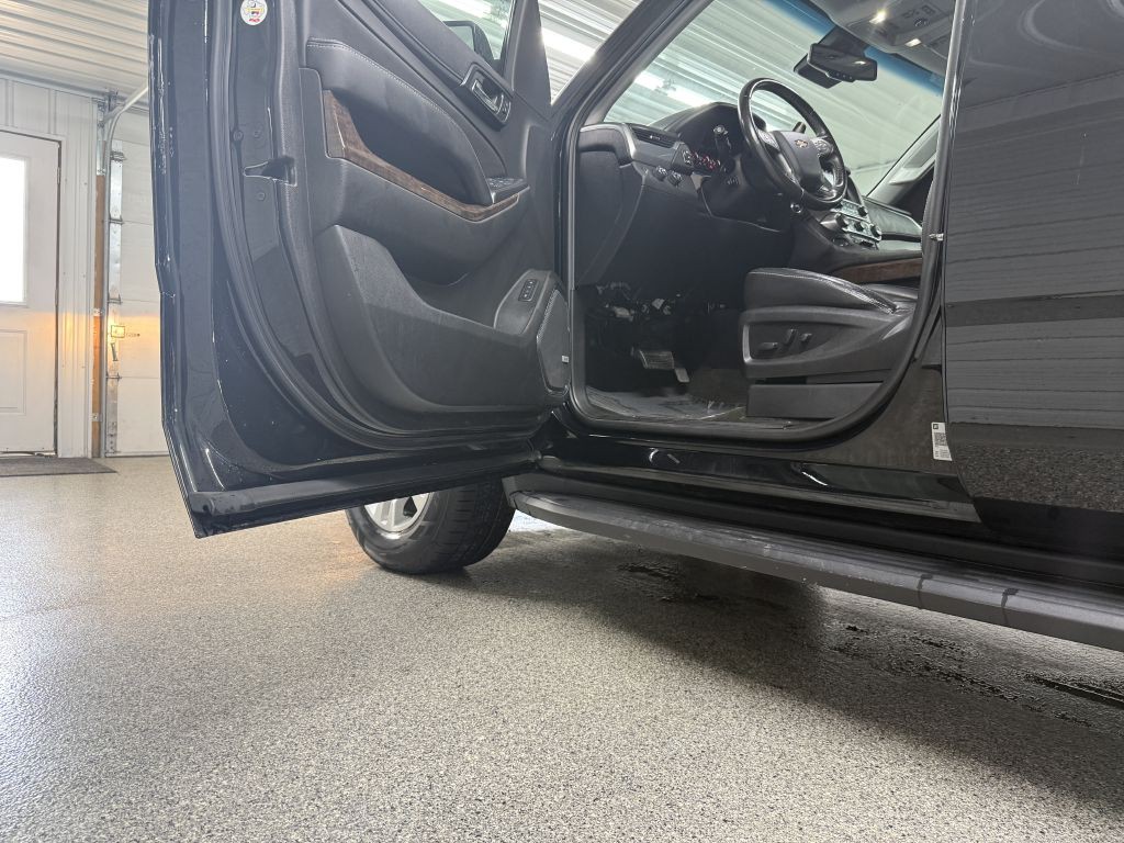 2018 Chevrolet Suburban Image 8
