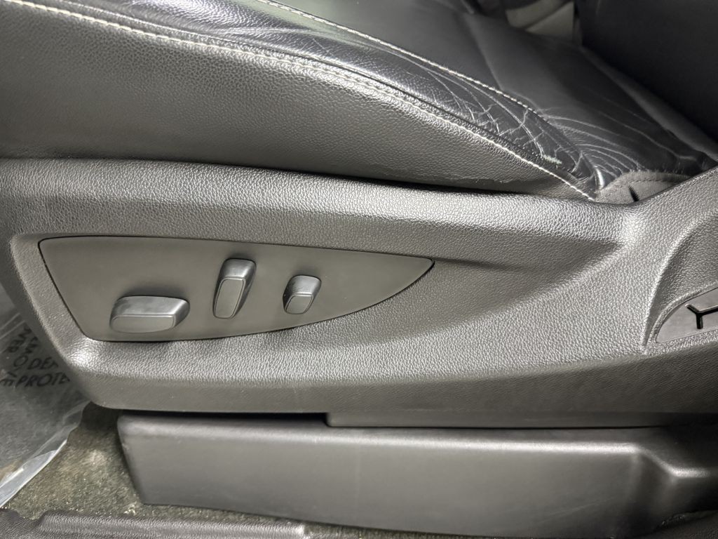 2018 Chevrolet Suburban Image 12