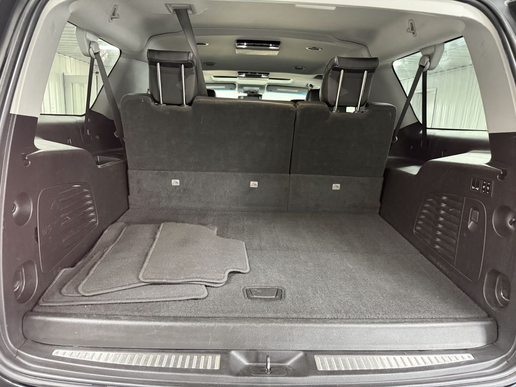 2018 Chevrolet Suburban Image 32