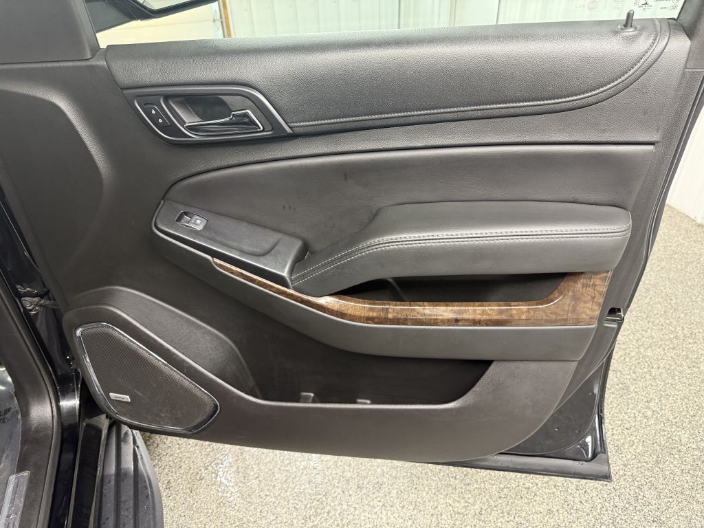2018 Chevrolet Suburban Image 37
