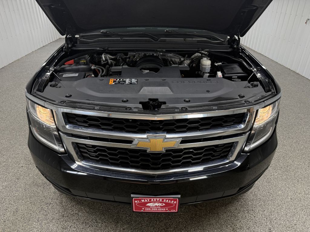 2018 Chevrolet Suburban Image 38