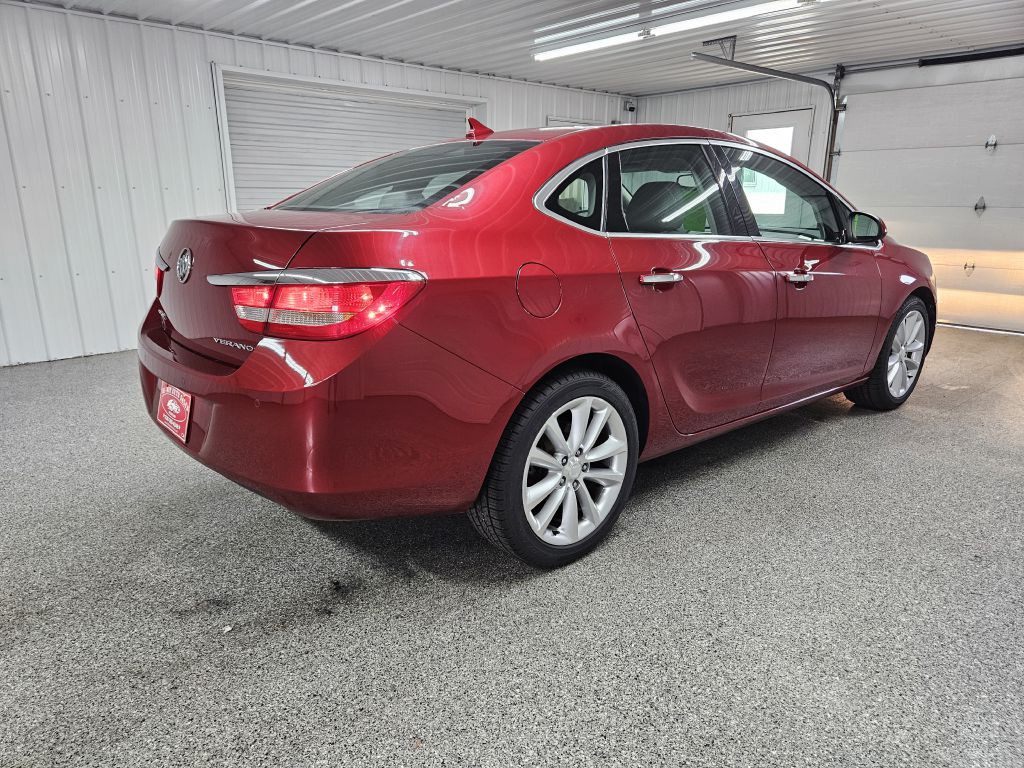 2014 Buick Verano Image 2