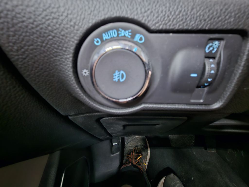 2014 Buick Verano Image 22