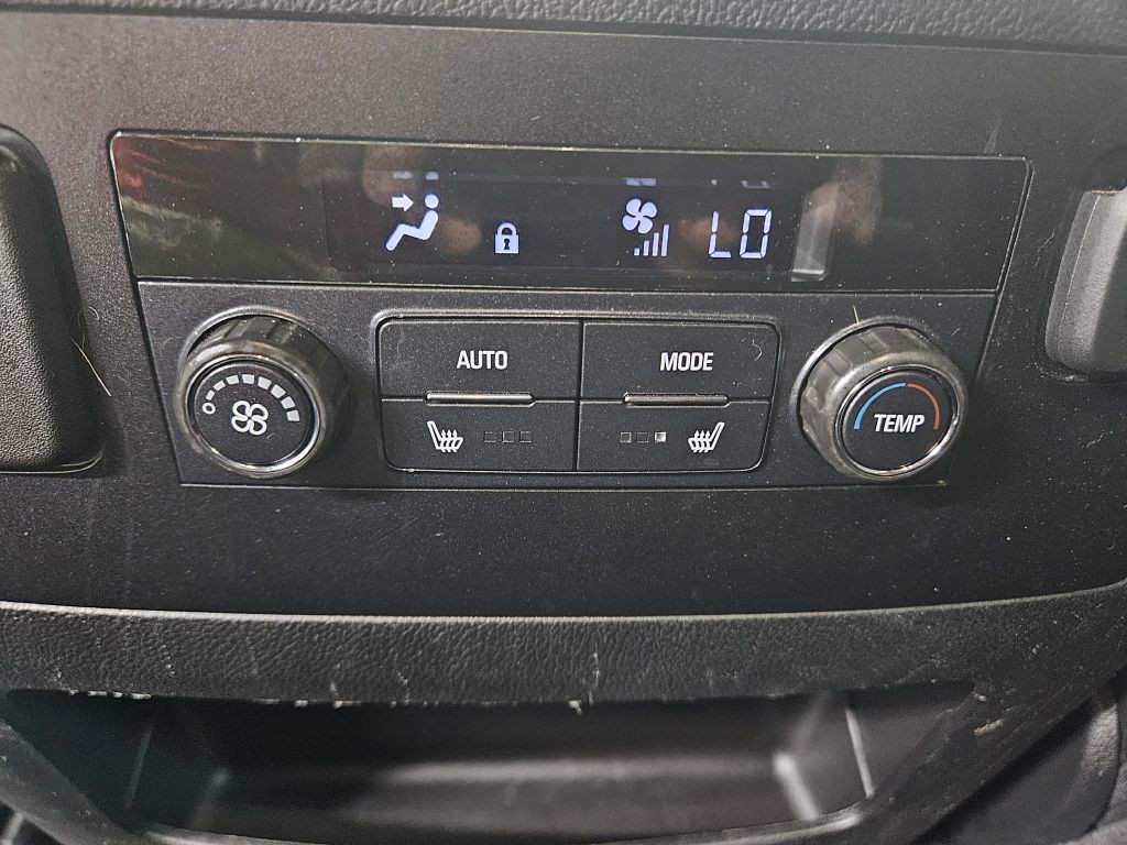 2020 GMC Yukon Image 18