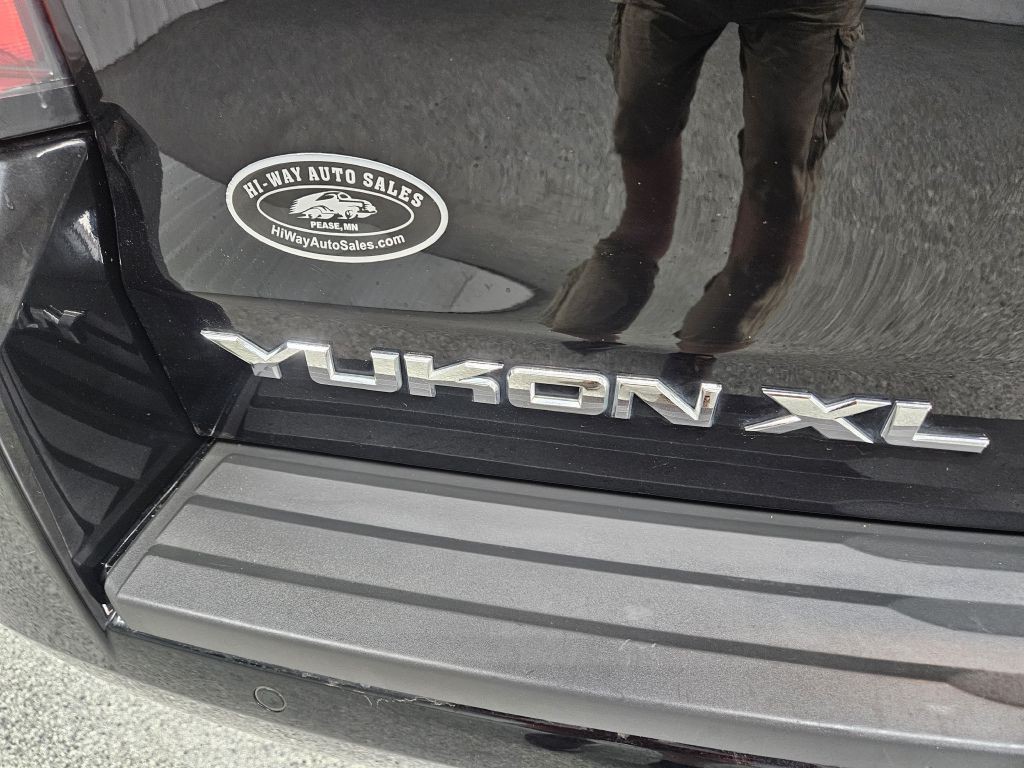 2020 GMC Yukon Image 38