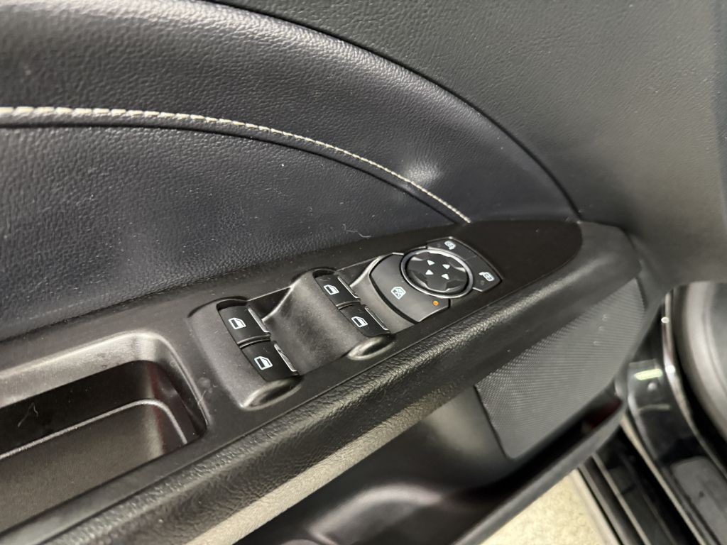2017 Ford Fusion Image 12