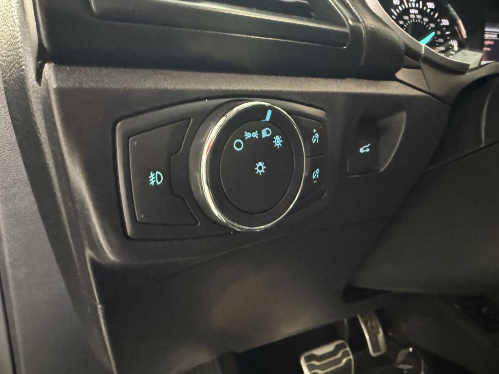 2017 Ford Fusion Image 13