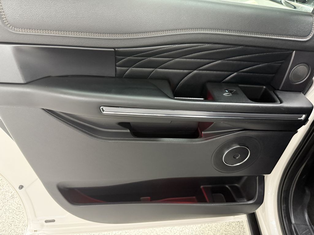 2019 Ford Expedition Image 32