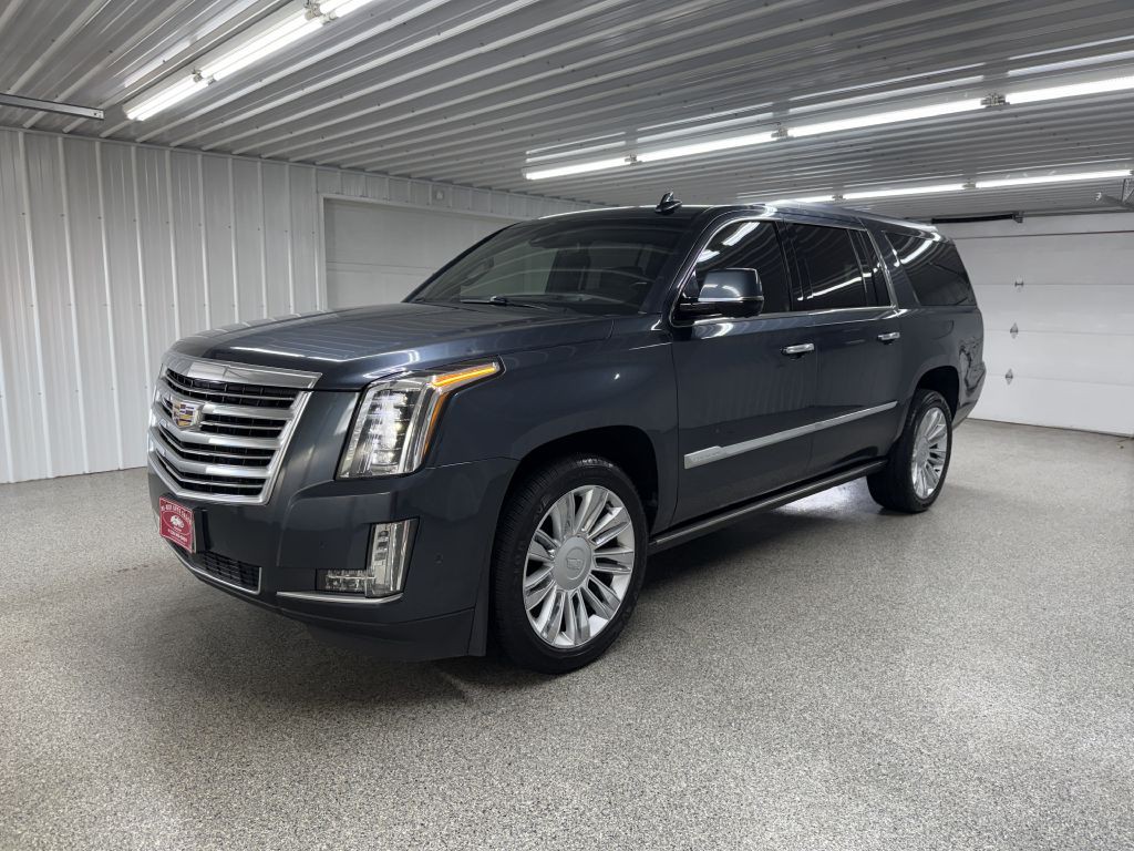 2019 Cadillac Escalade Image 3