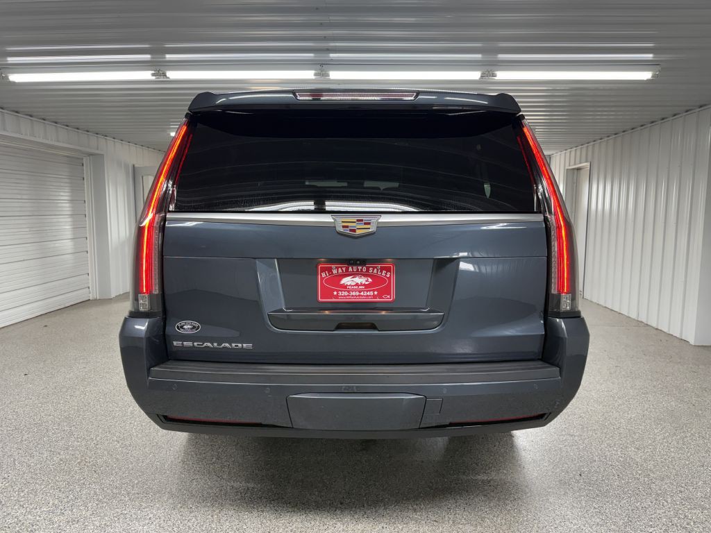 2019 Cadillac Escalade Image 5