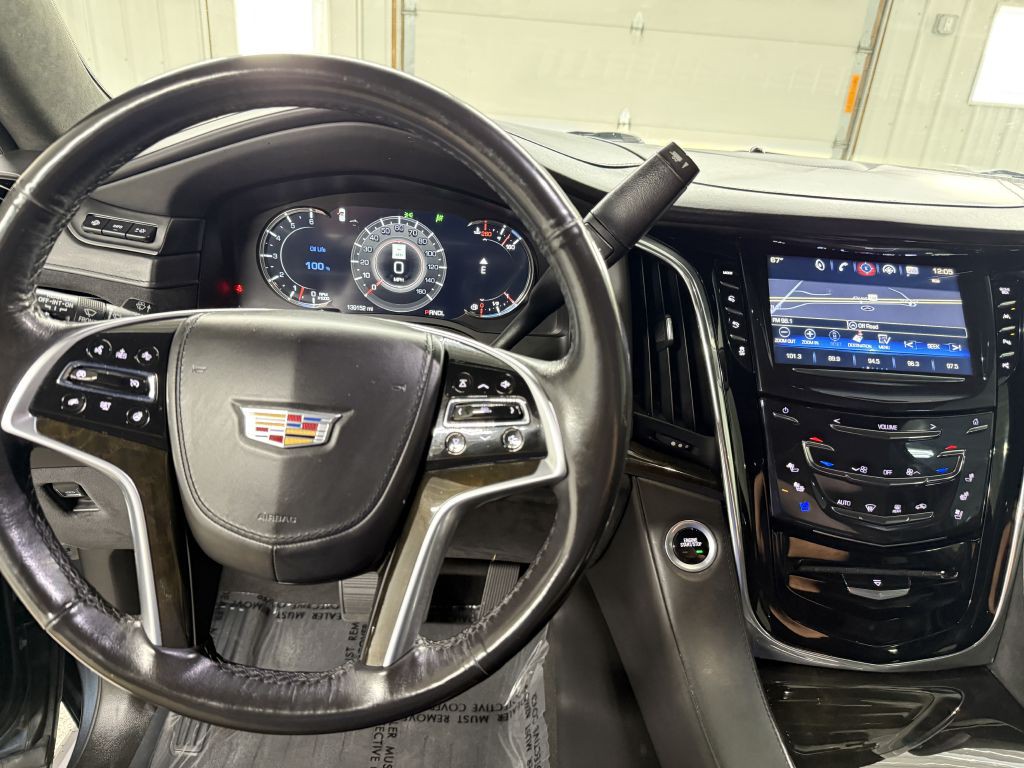 2019 Cadillac Escalade Image 16