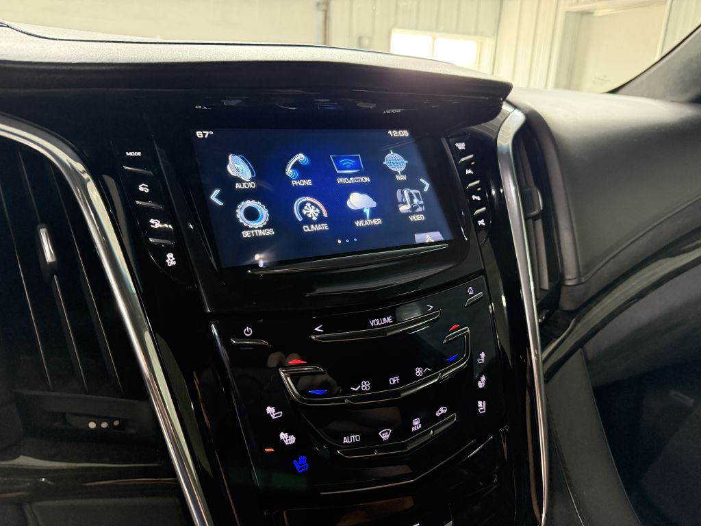 2019 Cadillac Escalade Image 21