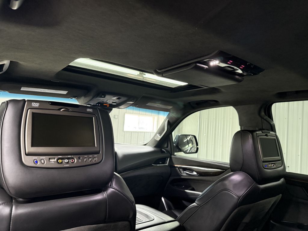 2019 Cadillac Escalade Image 31