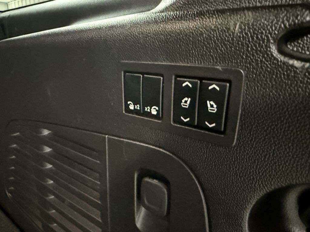 2019 Cadillac Escalade Image 34