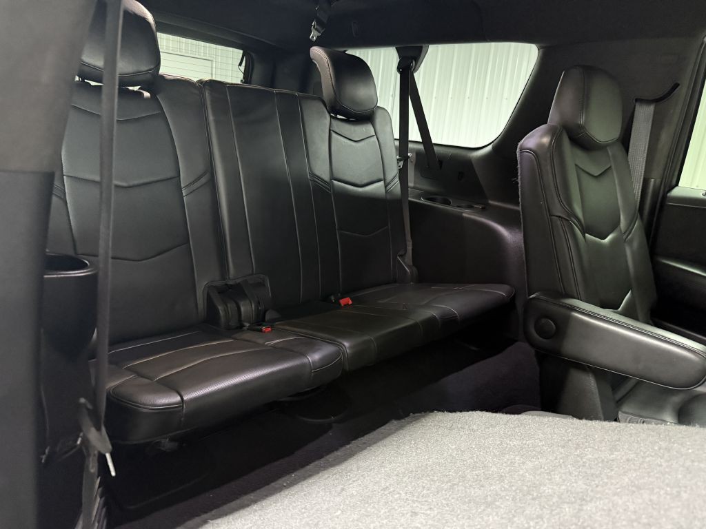 2019 Cadillac Escalade Image 36