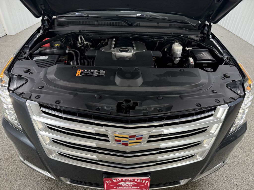 2019 Cadillac Escalade Image 41