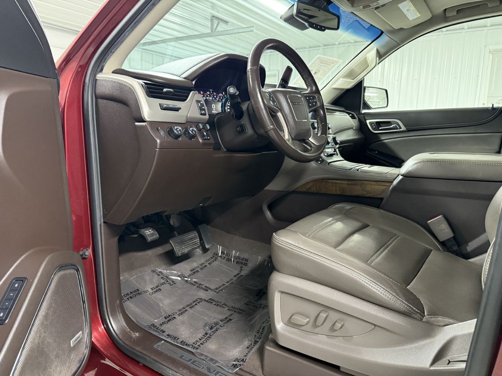 2019 GMC Yukon Image 12