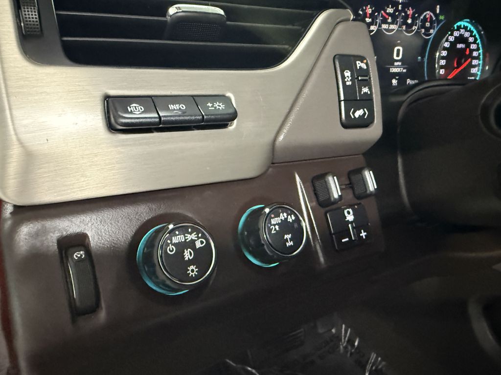 2019 GMC Yukon Image 17