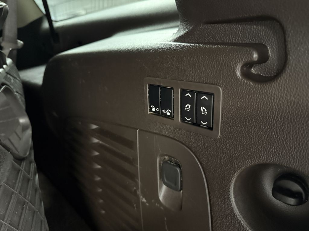 2019 GMC Yukon Image 33