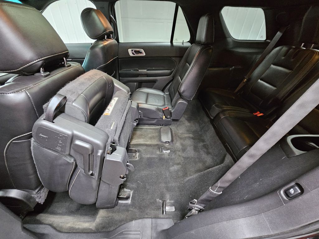 2015 Ford Explorer Image 17