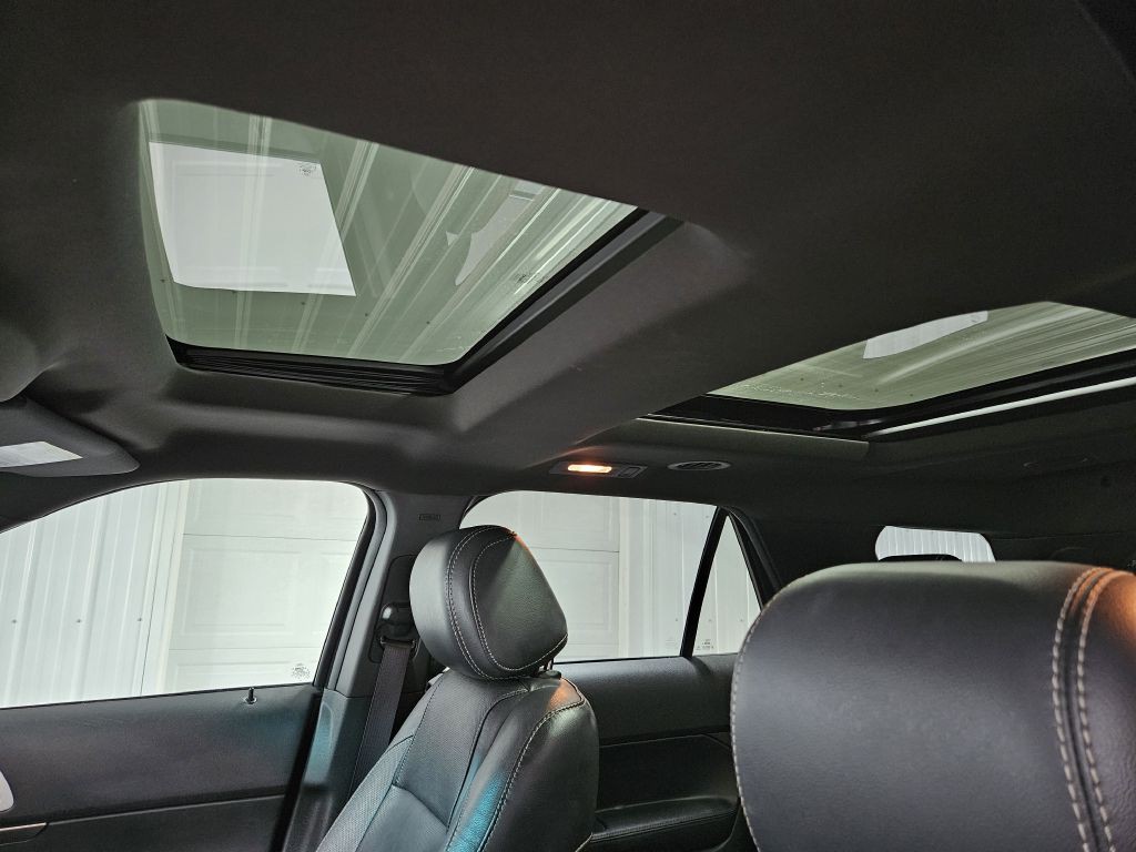 2015 Ford Explorer Image 20