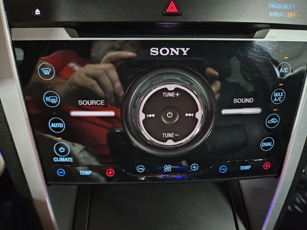 2015 Ford Explorer Image 27
