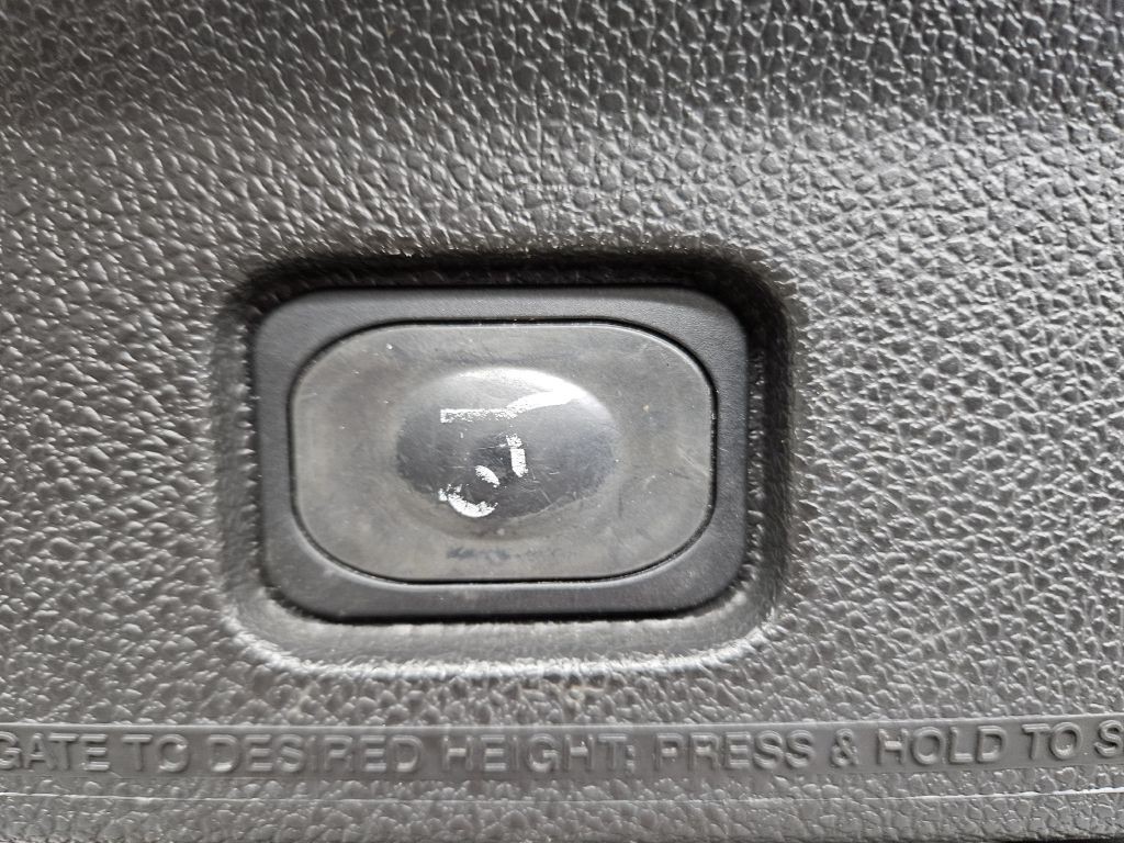 2015 Ford Explorer Image 35