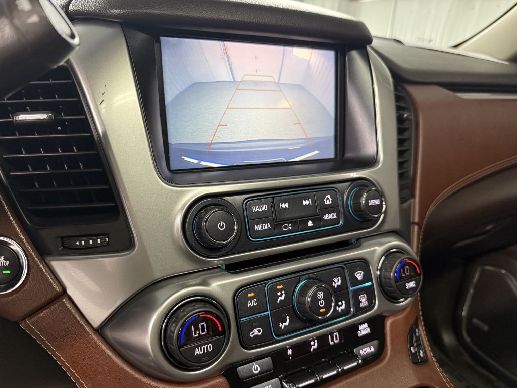 2019 Chevrolet Suburban Image 21