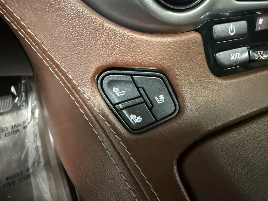 2019 Chevrolet Suburban Image 22