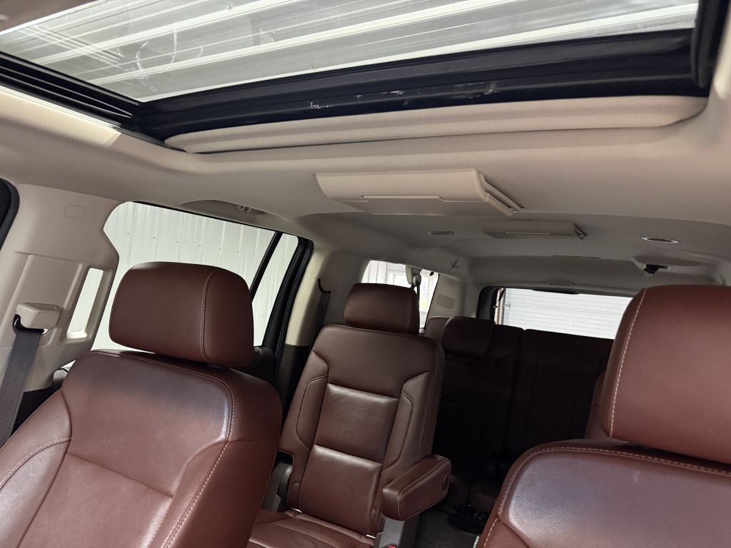 2019 Chevrolet Suburban Image 27