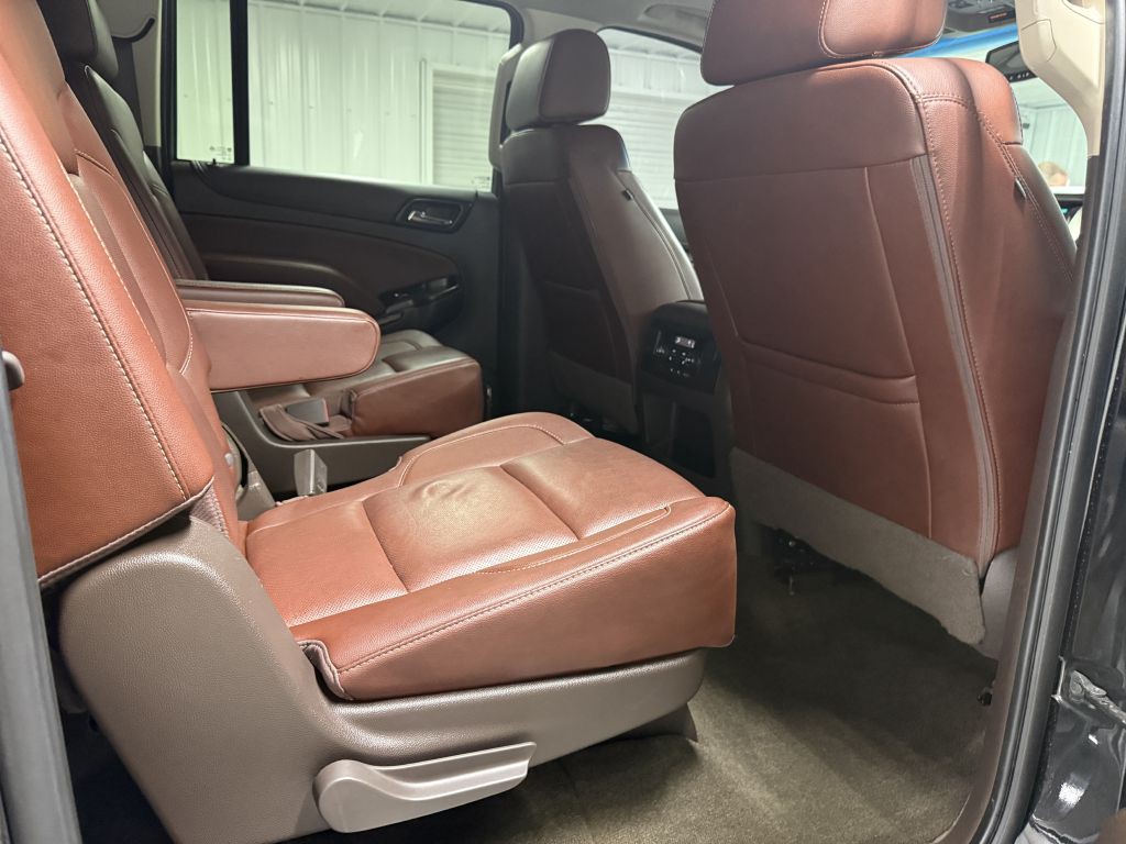 2019 Chevrolet Suburban Image 34