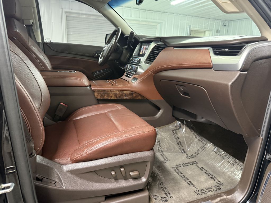 2019 Chevrolet Suburban Image 38
