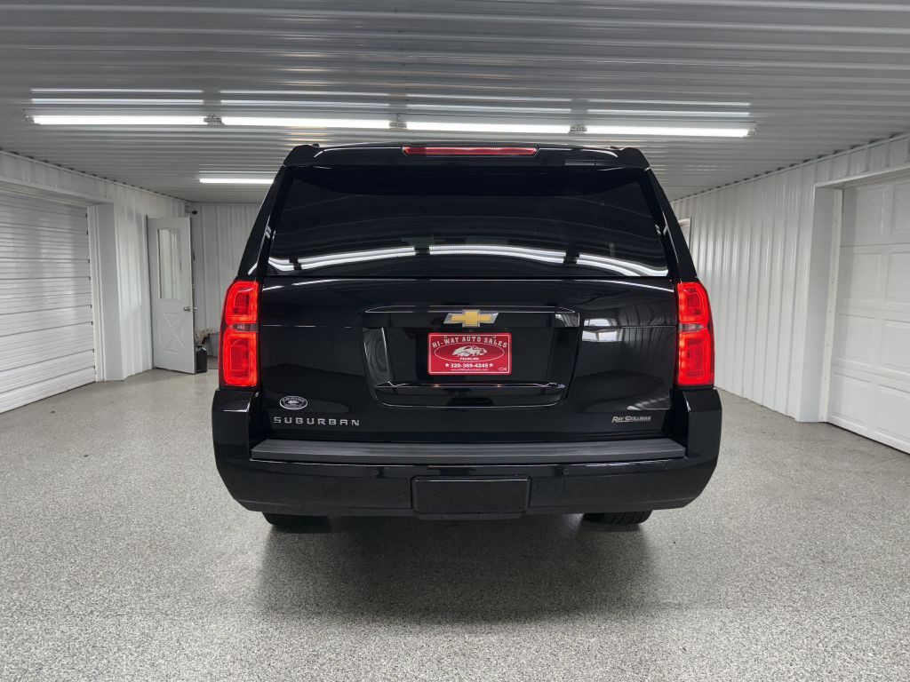 2019 Chevrolet Suburban Image 5