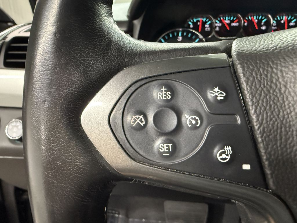 2019 Chevrolet Suburban Image 16