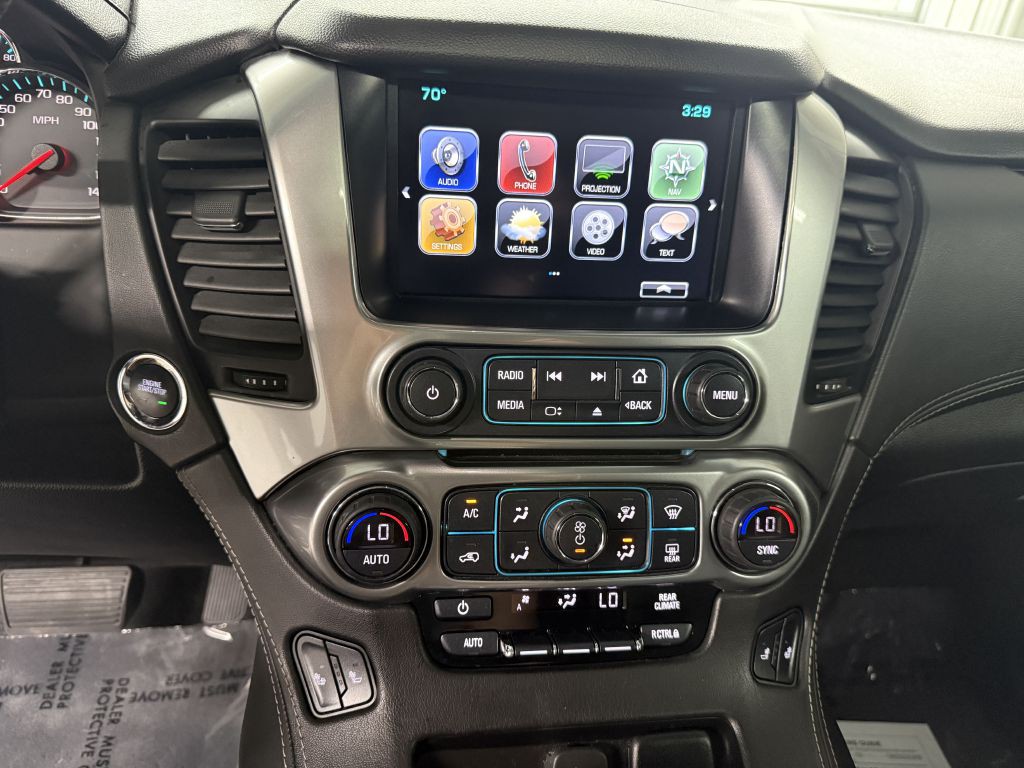 2019 Chevrolet Suburban Image 19