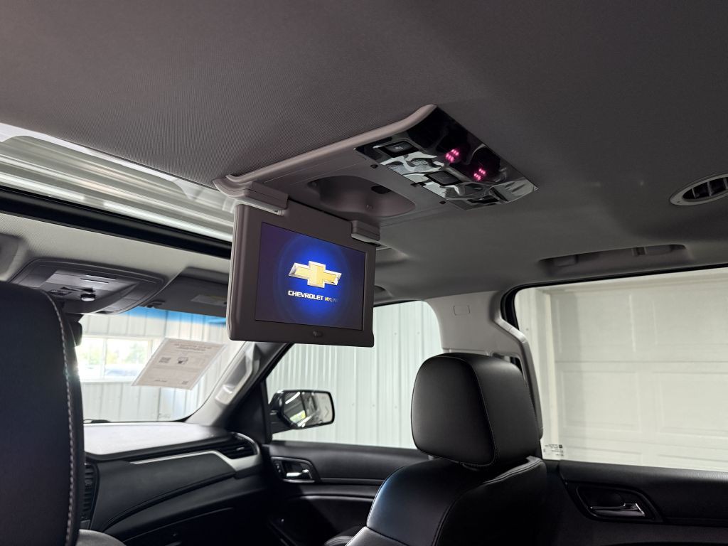 2019 Chevrolet Suburban Image 24