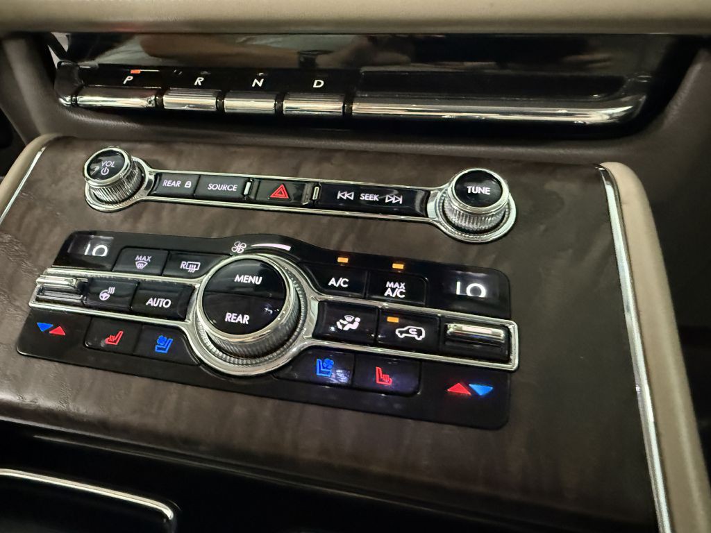 2020 Lincoln Aviator Image 20