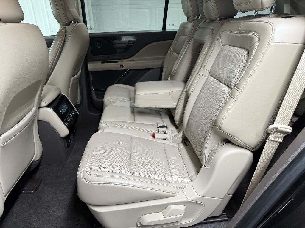2020 Lincoln Aviator Image 26