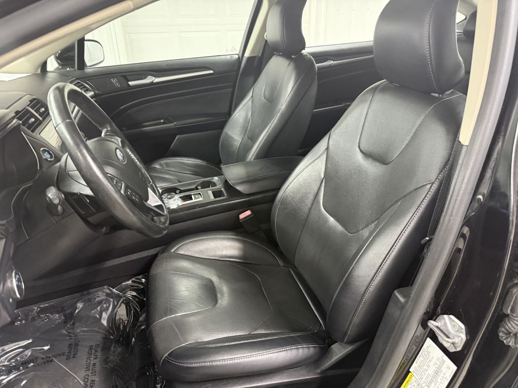 2019 Ford Fusion Image 9