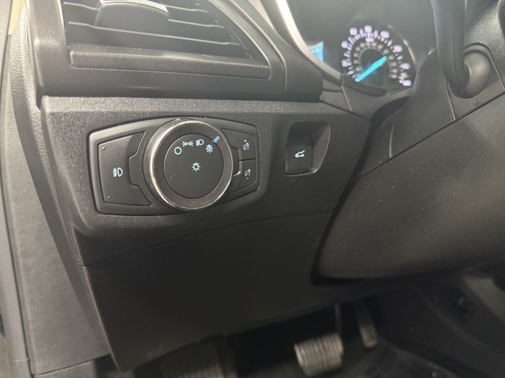 2019 Ford Fusion Image 12