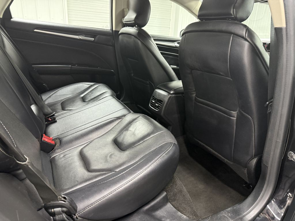 2019 Ford Fusion Image 27