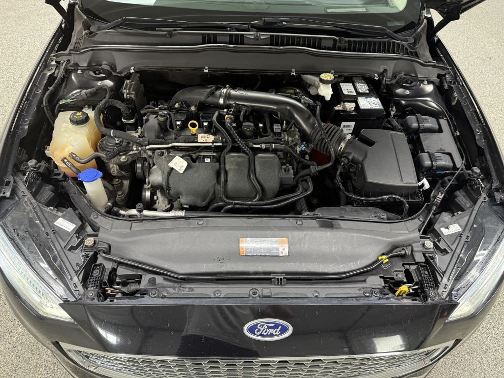 2019 Ford Fusion Image 33