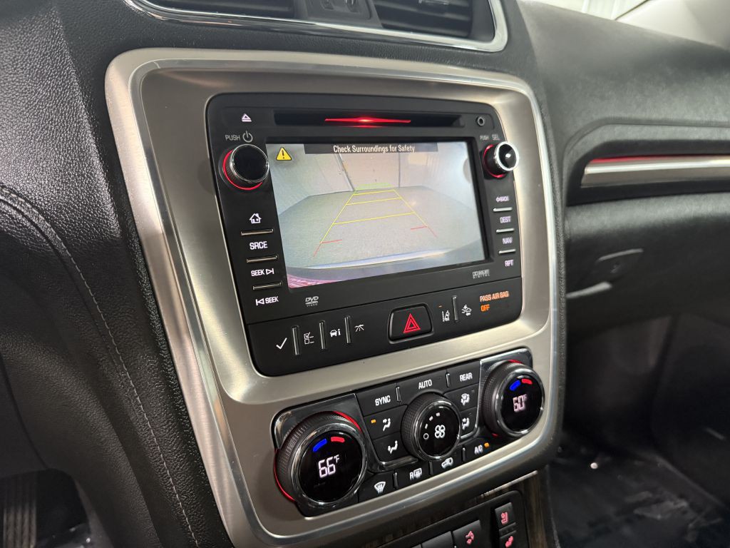 2016 GMC Acadia Image 17